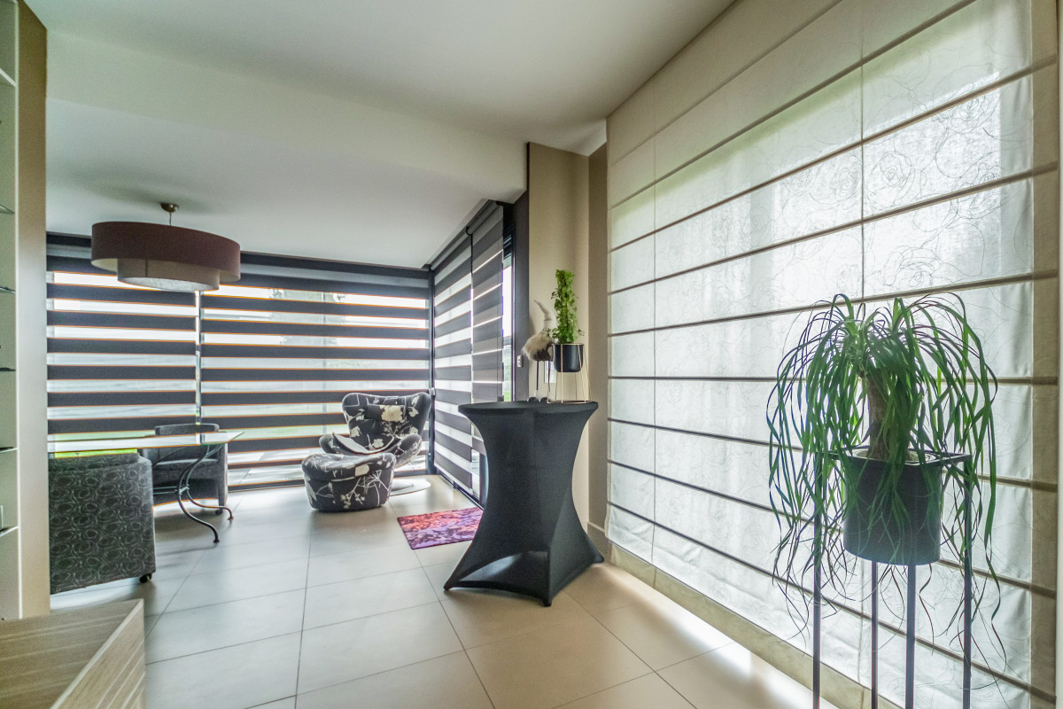 Projet_réalisé_des-stores-sur-mesure-pour-une-deco-haute-couture