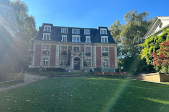 Saint Maclou réinvente l’intérieur du château de la Star Academy