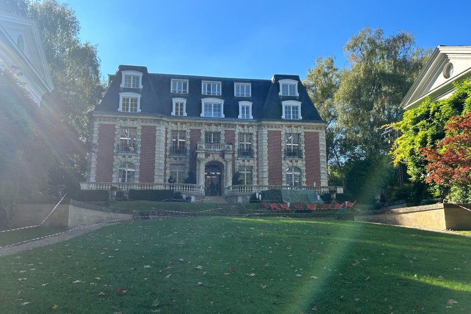 Saint Maclou réinvente l’intérieur du château de la Star Academy