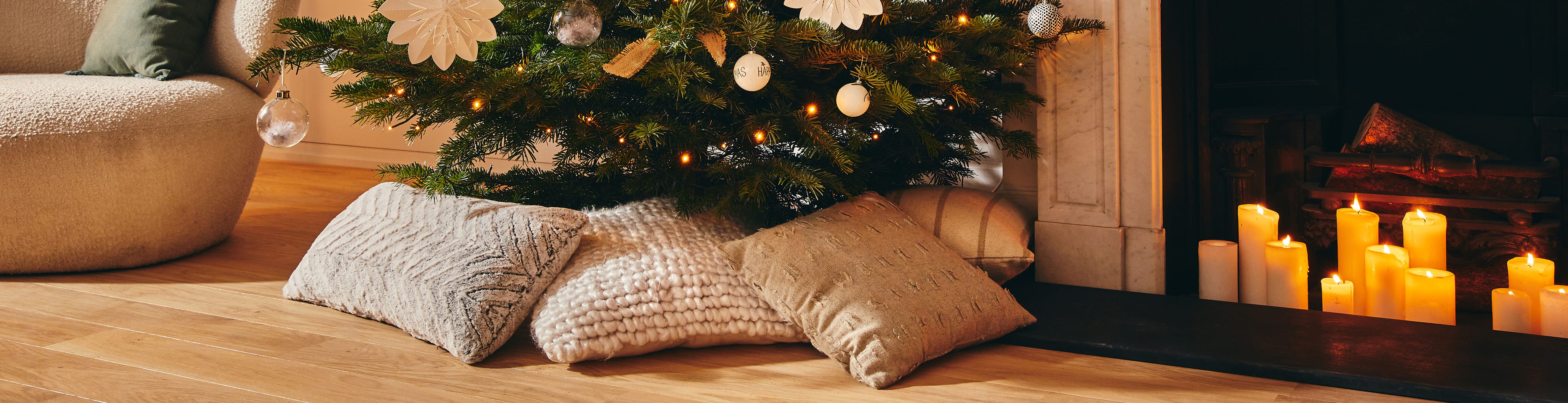 Décorer son pied de sapin tout en protégeant son sol