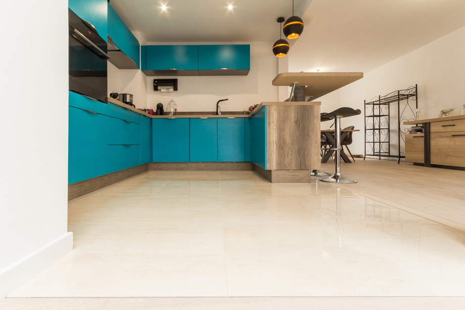 Image_text_2_un-mix-carrelage-et-parquet-aux-teintes-harmonieuses