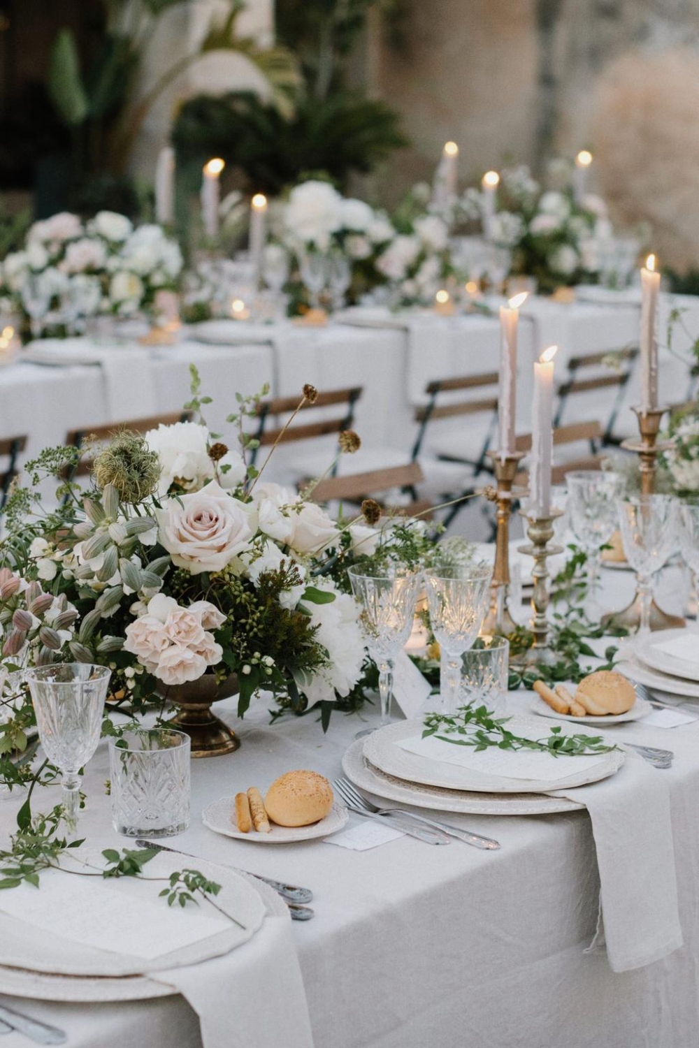 Émerveillez vos invités avec un décor de garden-party somptueux