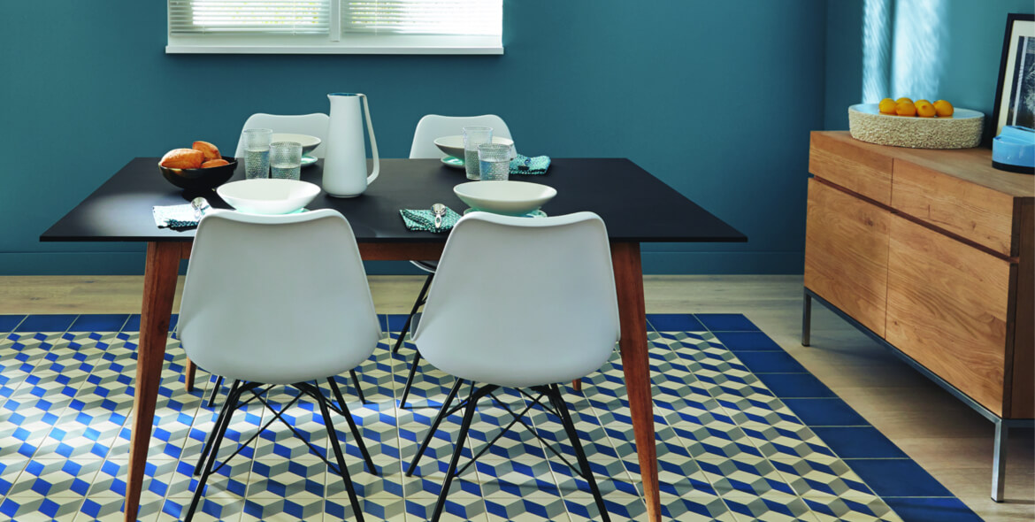 Carrelage_bleu-couleur-deco-de-lannee