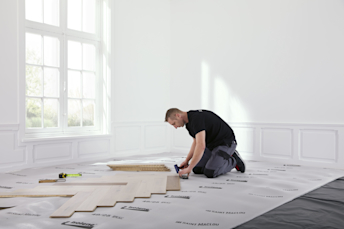 Peut-on poser du parquet sur du carrelage ?