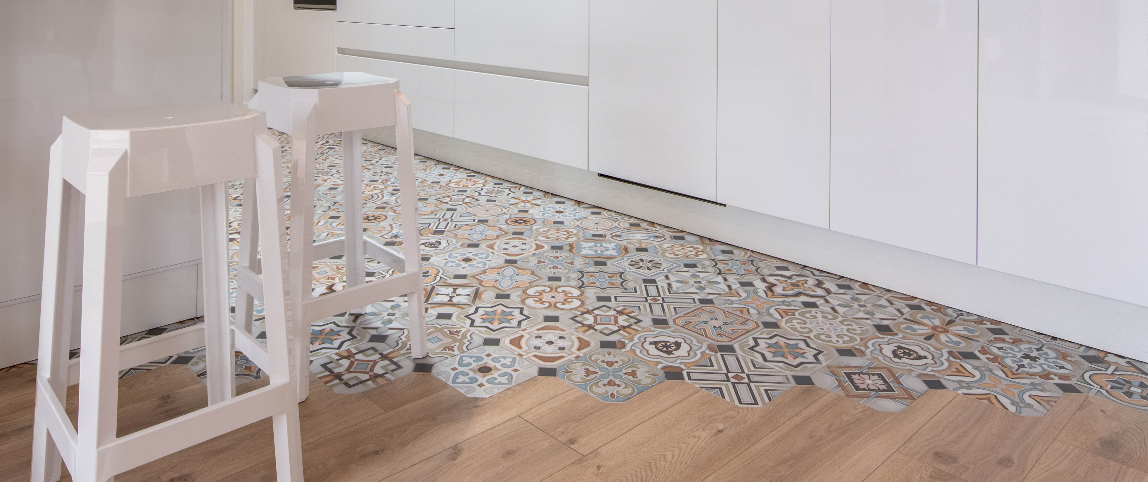 Une pose de carreaux de