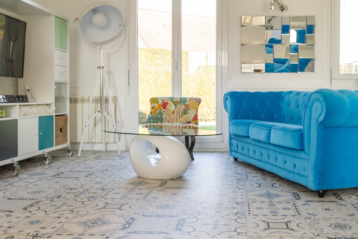 Project_réalisé_donner-du-style-a-son-salon-grace-a-laspect-carreau-de-ciment