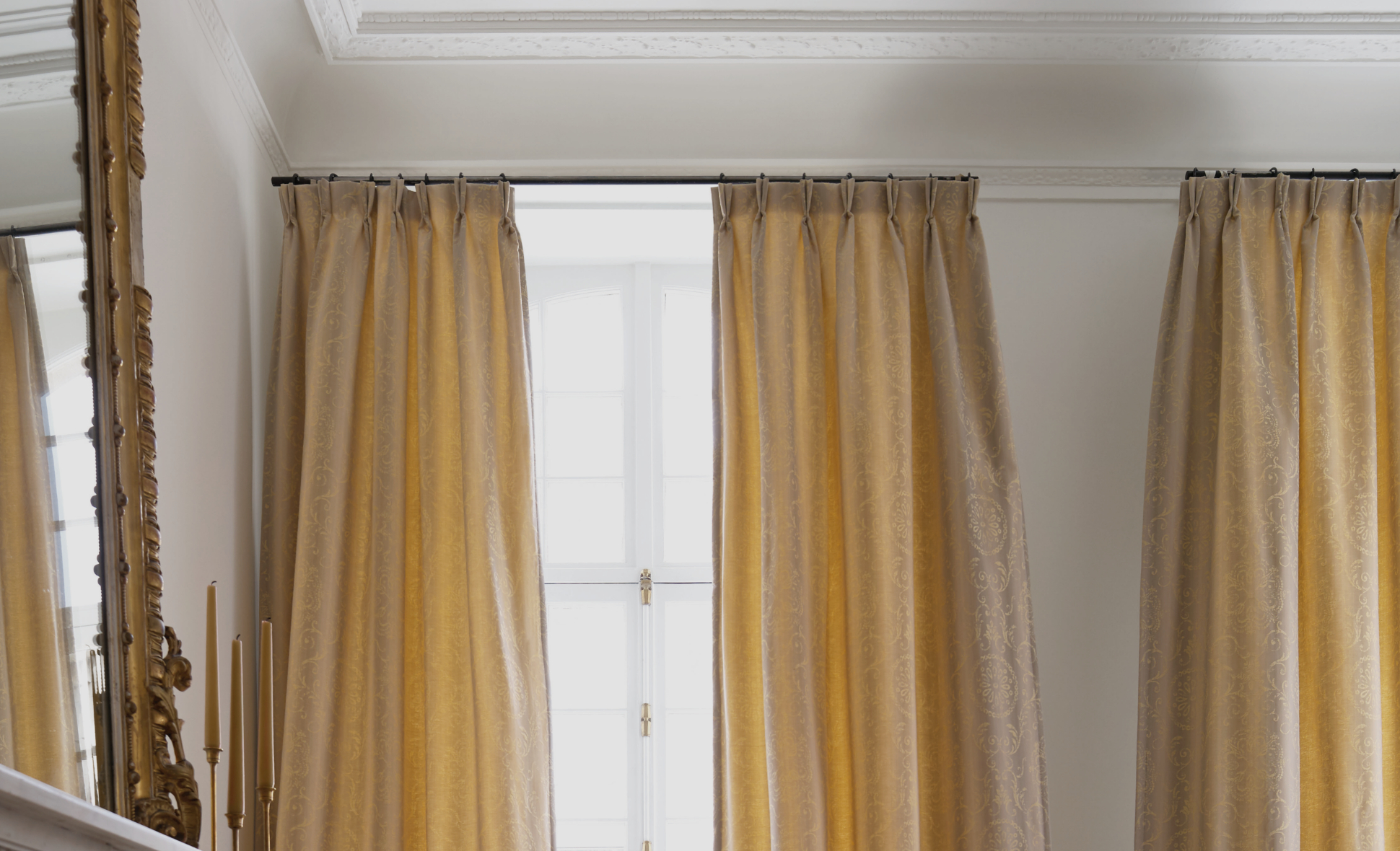 store-fenetre-arrondue