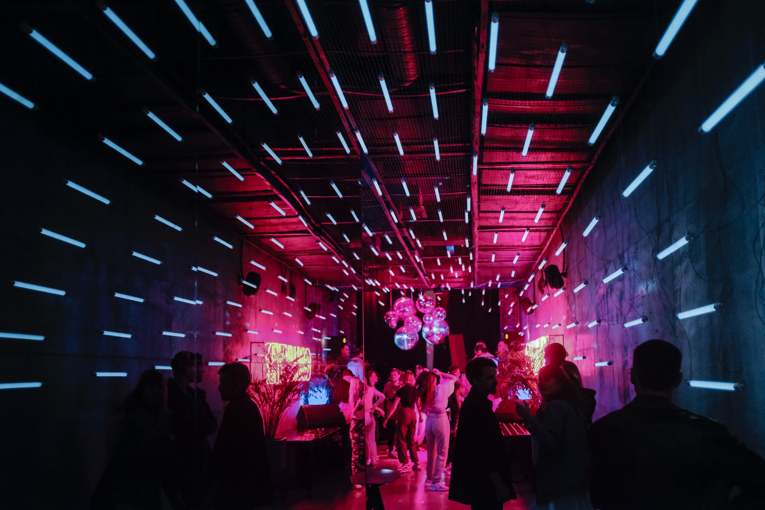 fête d'une autre dimension